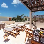 Stylish 3br Penthouse Haven With Plunge Pool Private Rooftop Pool & Jungle Panorama Holiday home Tulum