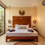 Chic 3br - 2 Pools With Rooftop Pool Modern Boho Design Villa Tulum