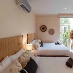 Luxe 3br - Two Private Pools Including Rooftop Modern Boho Style Villa *