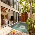 Chic 3br - 2 Pools With Rooftop Pool Modern Boho Design Villa *