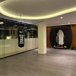 Apartahotel Elements 326 *