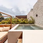 Luxe 3br - Two Private Pools Including Rooftop Modern Boho Style