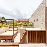 Luxe 3br - Two Private Pools Including Rooftop Modern Boho Style Villa *