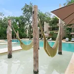 Apartamento Stylish 1br With Private Pool & Balcony