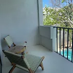 Modern In Core Pool Nature Apartamento Tulum