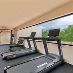 Stylish 1br With Private Pool & Balcony Apartamento *