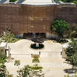 Magnificent 2 Bedroom Apartment In 101 Park