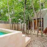 Pure Nature- Private Pool & Untouched Surroundings Apartment