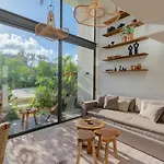 Jungle Loft Mistiq Garden 2 -skypool -gym -beach *