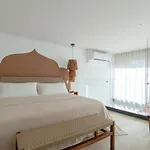 Jungle Loft Mistiq Garden 2 -skypool -gym -beach Apartamento