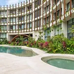 Jungle Loft Mistiq Garden 2 -skypool -gym -beach Apartamento *