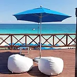 Playa Palmas Glamping 2*