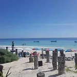 Hotel Playa Palmas Glamping 2*