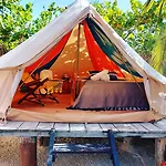 Hotel Playa Palmas Glamping 2*