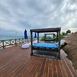 Hotel Playa Palmas Glamping Tulum