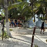 Playa Palmas Glamping 2* Tulum