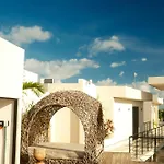 Downtown Penthouse With Private Pool, Rooftop Pool And Gym, Short Distance From Beaches, Restaurants & Nightlife Apartamento Tulum