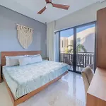 Amira District B108 - Comfortable And Luxury Aparment
