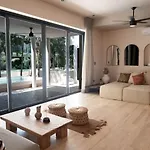 Bt Homes - - Selva Holistika Con Piscina Privada *