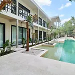 Bt Homes - - Selva Holistika Con Piscina Privada