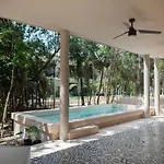 Bt Homes - - Selva Holistika Con Piscina Privada Apartamento *