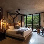 Hotel Casa Coyote