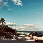 Libelula Beachfront Hotel 4*