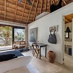 Nest Hotel Tulum
