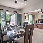 Casa Esmeralda With Pool Access And Furnished Patio!