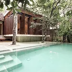 Jungle Villa Vogue-Featured Luxe Villa For 19