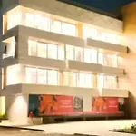 Apartamento Brand-new Loft With Pool, Near And Nightlife