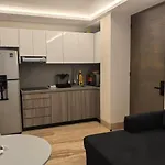 Brand-new Loft With Pool, Near And Nightlife