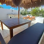 Beautiful Casa Monica