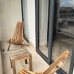 Brand-new Loft With Pool, Near And Nightlife Apartamento