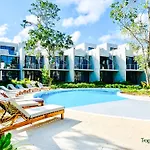 Private Pool & Grill 2 Bedroom Apartment Selva 611