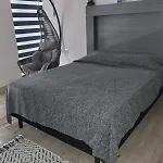 Apartamento Brand-new Loft With Pool, Near And Nightlife