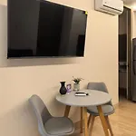 Brand-new Loft With Pool, Near And Nightlife Apartamento