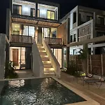 Corazon Toh - Luxury Experience