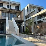 Corazon Toh - Luxury Experience