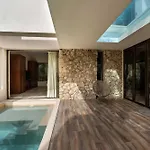 Elegant 6br Dual With 4 Private Pools & Concierge Villa Tulum
