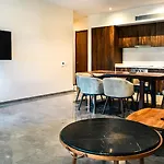 Mistiq Apartahotel 3*