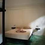 Oryx Hostel *
