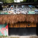 Oryx Hostel *