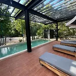 De Lujo 5 Rec, Aldea Zama, Casa 15 Personas, Playa Tulum, Mexico *