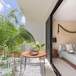 Boho Style Penthouse With Private Pool 150 Wifi Apartamento