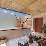 Apartamento Boho Style Penthouse With Private Pool 150 Wifi