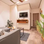 D017 Premium Lifestyle Gold At Amira District