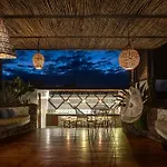 Fantastic 6Br Luxury Penthouse Villa 12Ppl Rooftop Pool & Bathtub