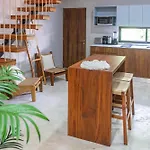 Jungle Ph Private Rooftop & Plunge Pool Ac Wifi *