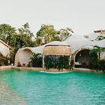 Nevana Luxury Villas By La Zebra